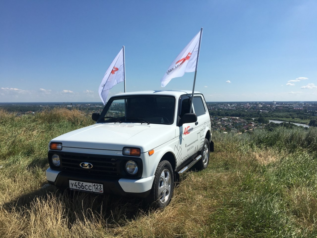 15 июля Армавирский Автоцентр Плюс отметил 40-летие LADA 4x4!!!